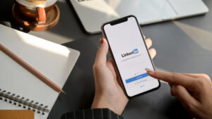 Contratação de funcionários: como posts no LinkedIn pode ajudar?
