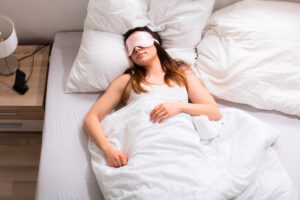 Brindes SP: máscara para dormir almofadada